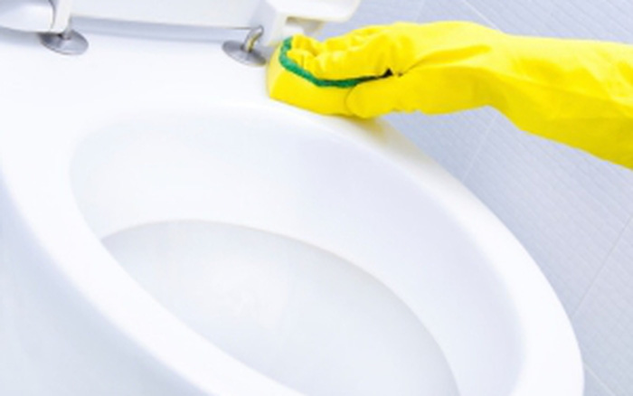 3 cách vệ sinh bồn cầu sạch sẽ